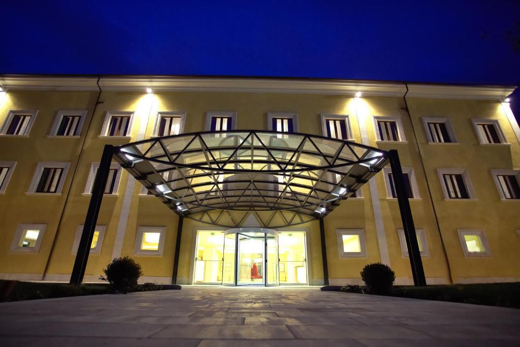 La Dimora Del Baco Hotel Λ' Άκουιλα Εξωτερικό φωτογραφία